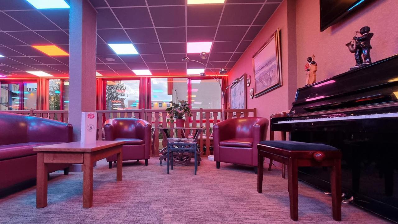 Hotel Siatel Besancon Chateaufarine エクステリア 写真
