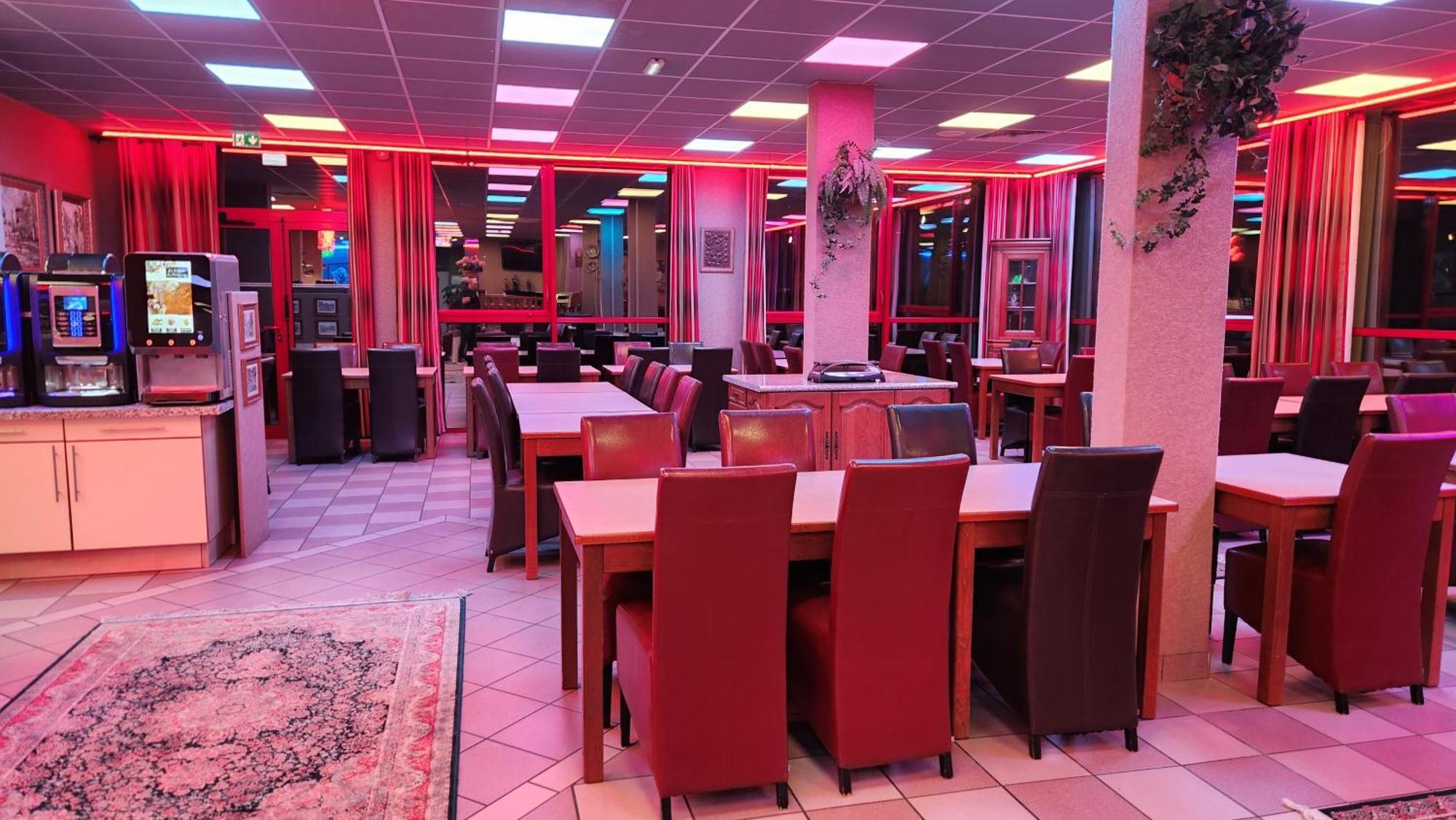 Hotel Siatel Besancon Chateaufarine エクステリア 写真