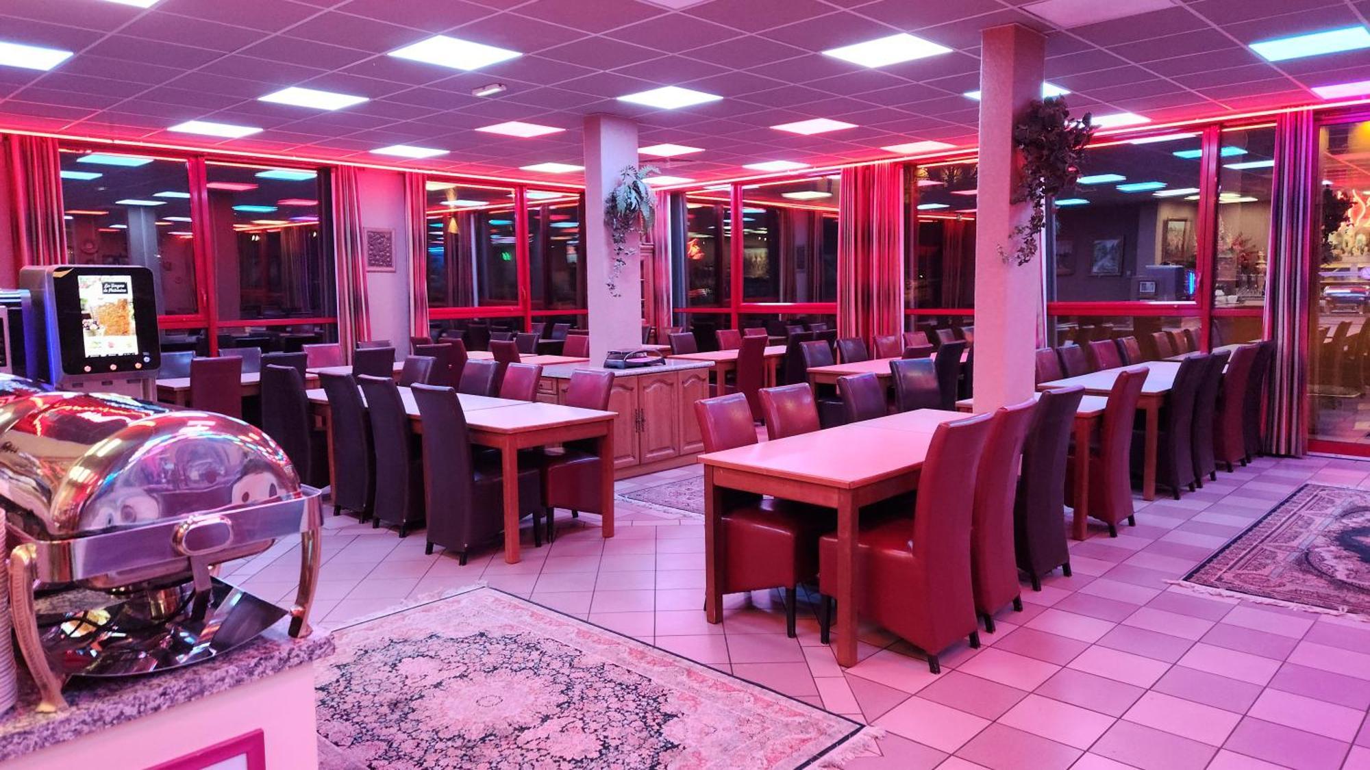 Hotel Siatel Besancon Chateaufarine エクステリア 写真
