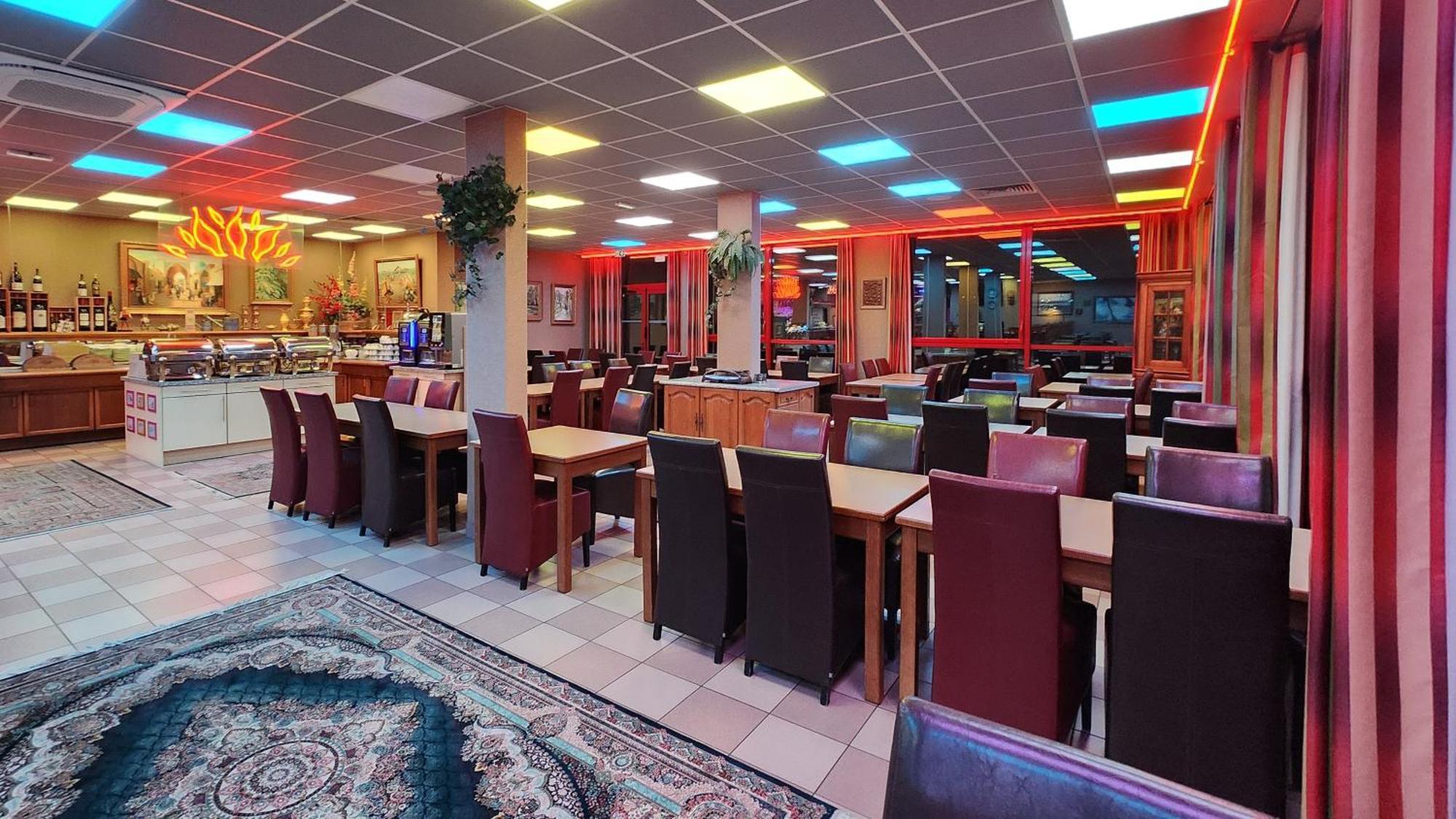 Hotel Siatel Besancon Chateaufarine エクステリア 写真