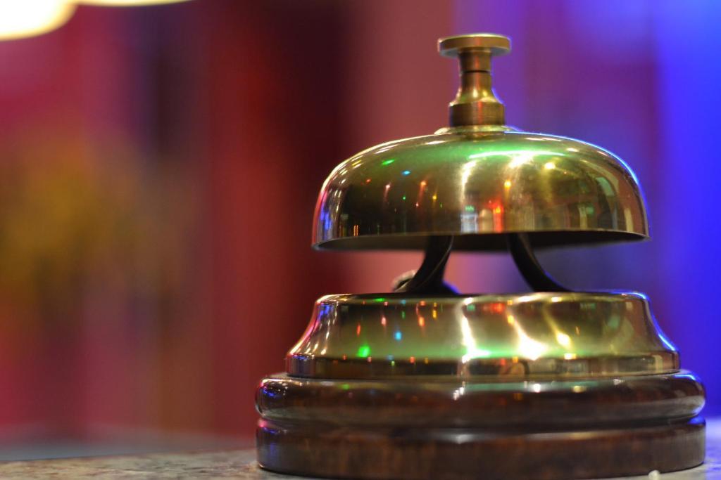 Hotel Siatel Besancon Chateaufarine エクステリア 写真