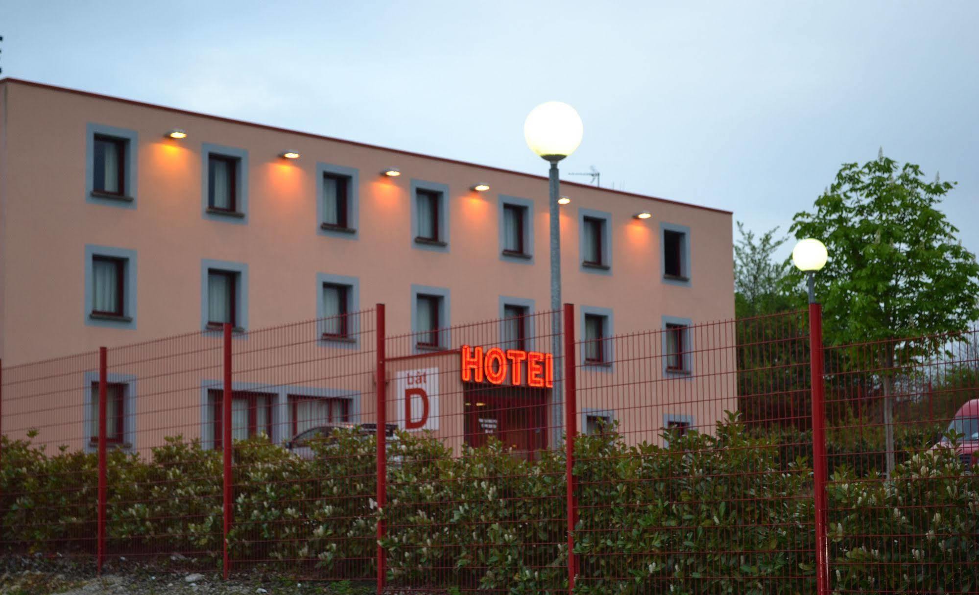 Hotel Siatel Besancon Chateaufarine エクステリア 写真