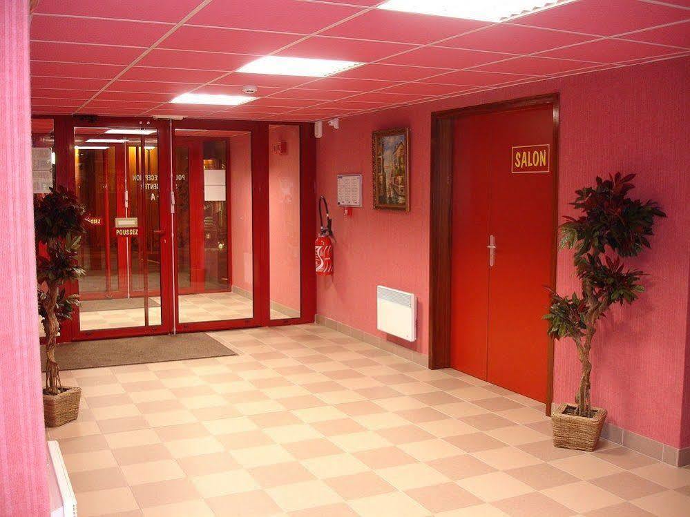 Hotel Siatel Besancon Chateaufarine エクステリア 写真