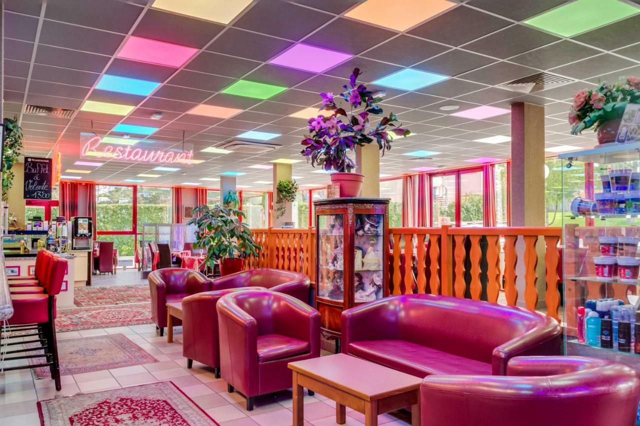 Hotel Siatel Besancon Chateaufarine エクステリア 写真